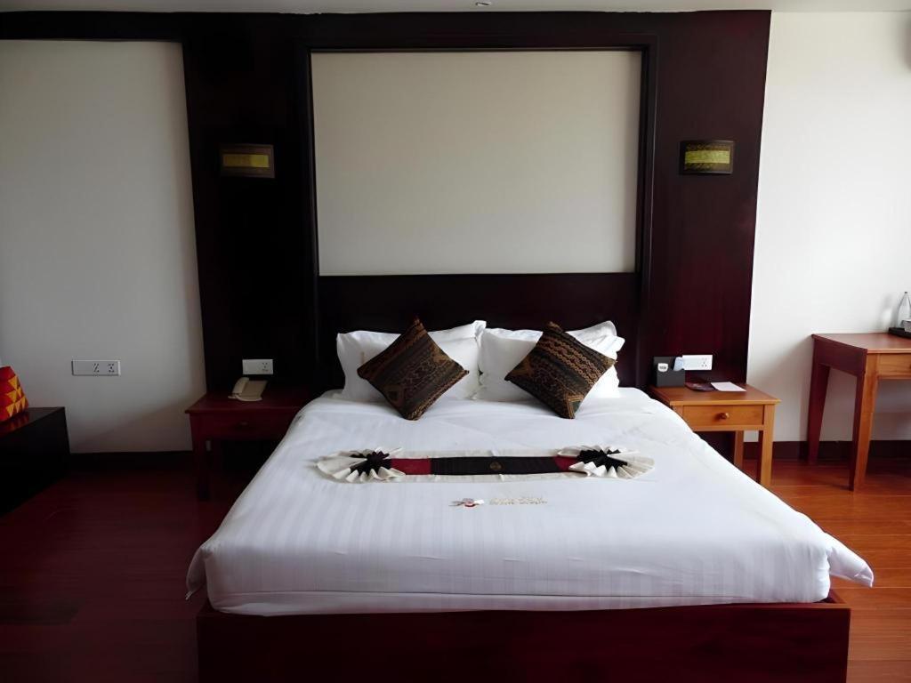 Xishuangbanna Hotel Managed By Xandria Hotel Luangprabang Kültér fotó