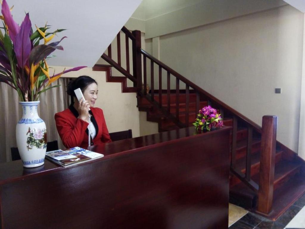 Xishuangbanna Hotel Managed By Xandria Hotel Luangprabang Kültér fotó